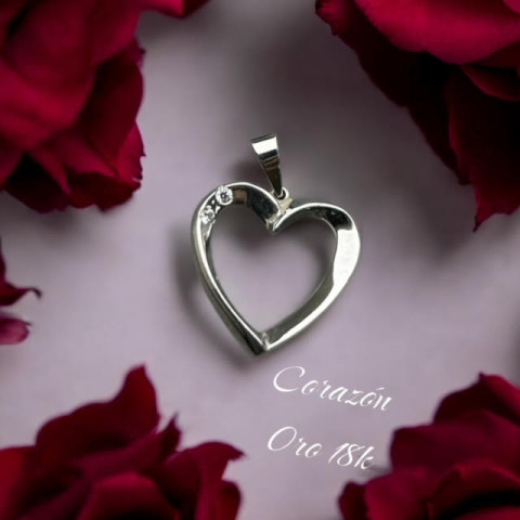 Corazón Oro blanco 18 k con 2 circonitas 